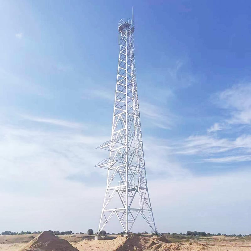 Radarturm zum Empfangen von Satellitensignalen